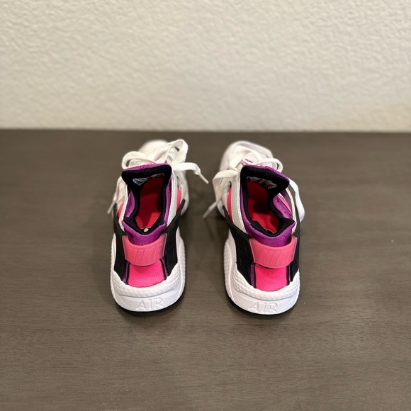 Nike Air Huarache - Picture 3 of 8